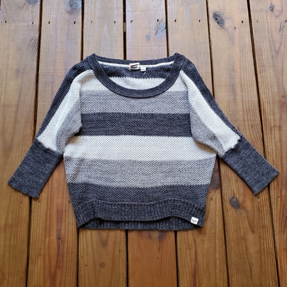 Roxy size S gray strip slouchy 3/4 fitted sleeve pullover sweater - Picture 1 of 4